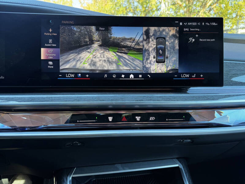 2023 BMW 7 Series 740i