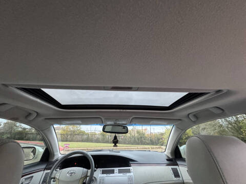 2008 Toyota Avalon XLS