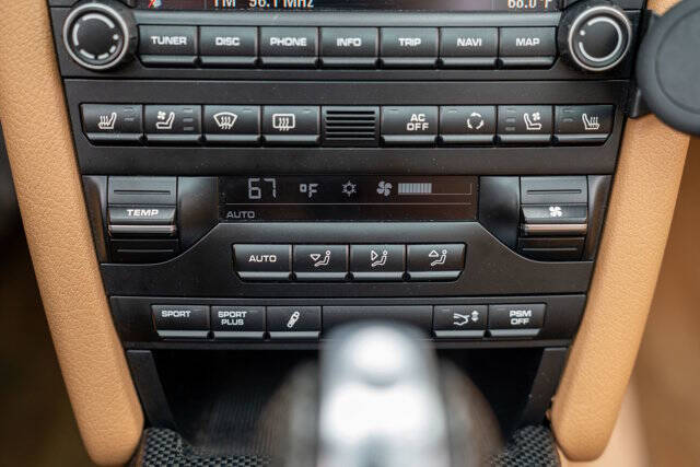 2009 Porsche 911 23