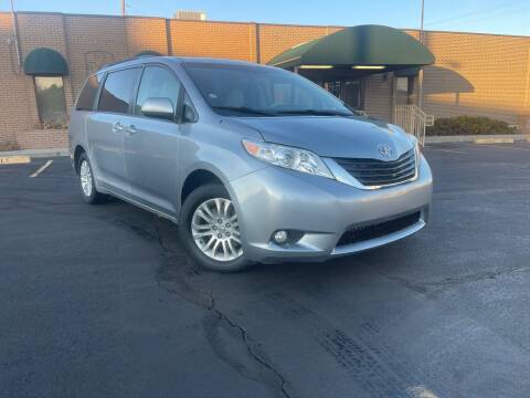 2012 Toyota Sienna for sale at Modern Auto in Denver CO