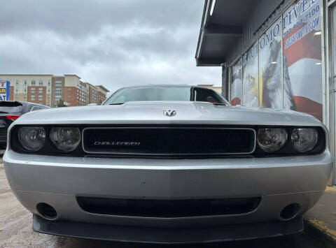 2010 Dodge Challenger SE
