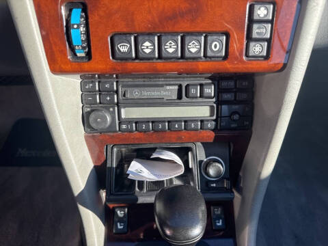 1995 Mercedes-Benz E-Class E 320