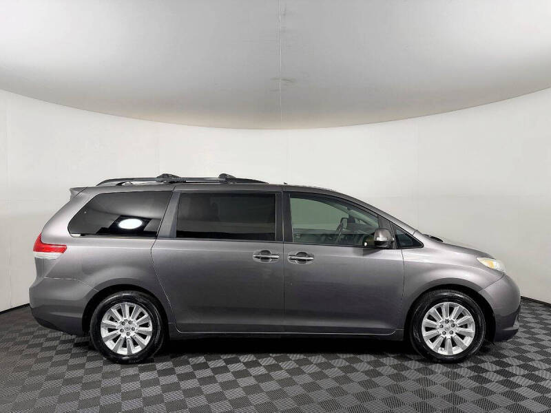 2013 Toyota Sienna