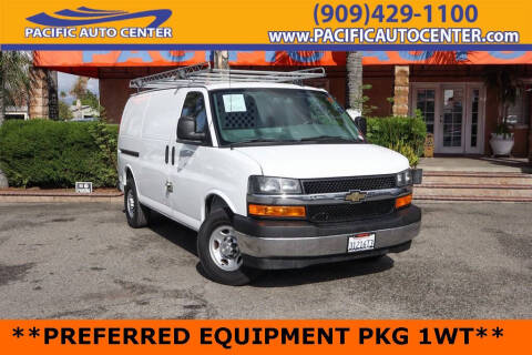 2022 Chevrolet Express 2500