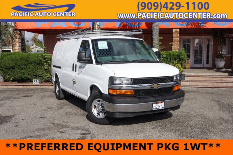 2022 Chevrolet Express 2500