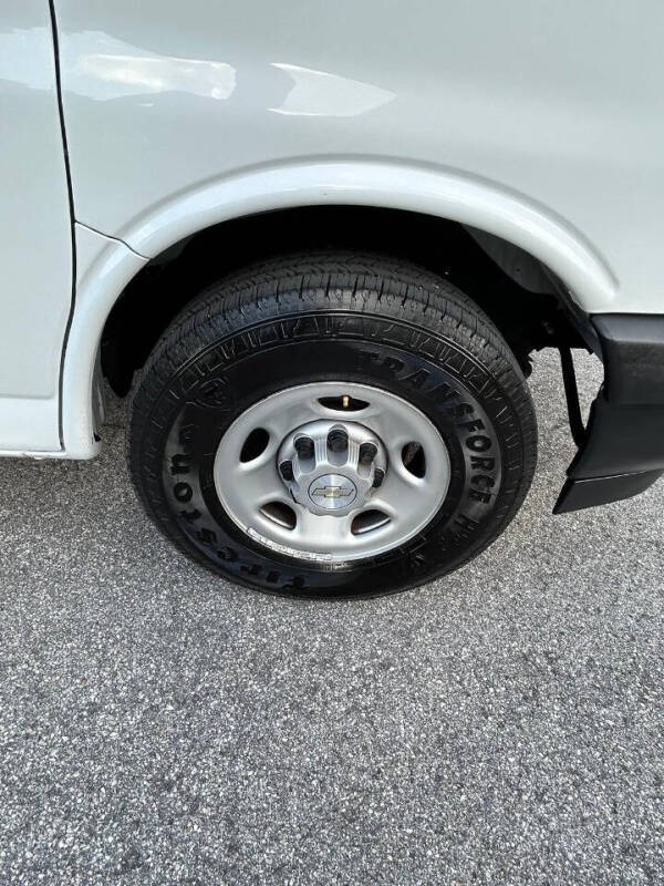 2020 Chevrolet Express 2500