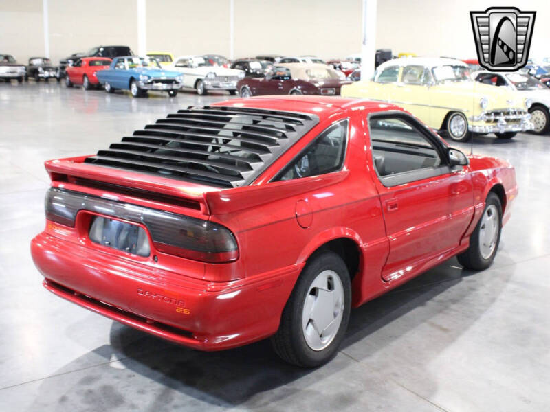 1993 Dodge Daytona ES
