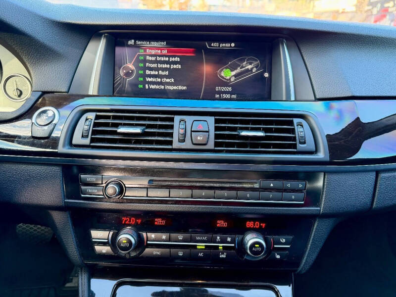 2016 BMW 5 Series 528i