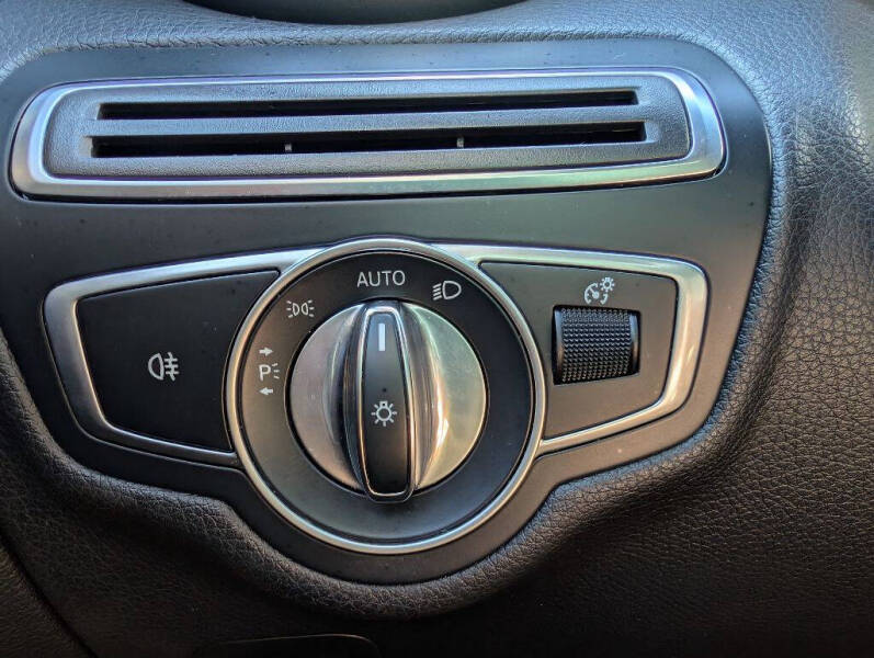 2018 Mercedes-Benz C-Class C 300