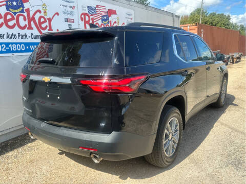 2022 Chevrolet Traverse LT Cloth
