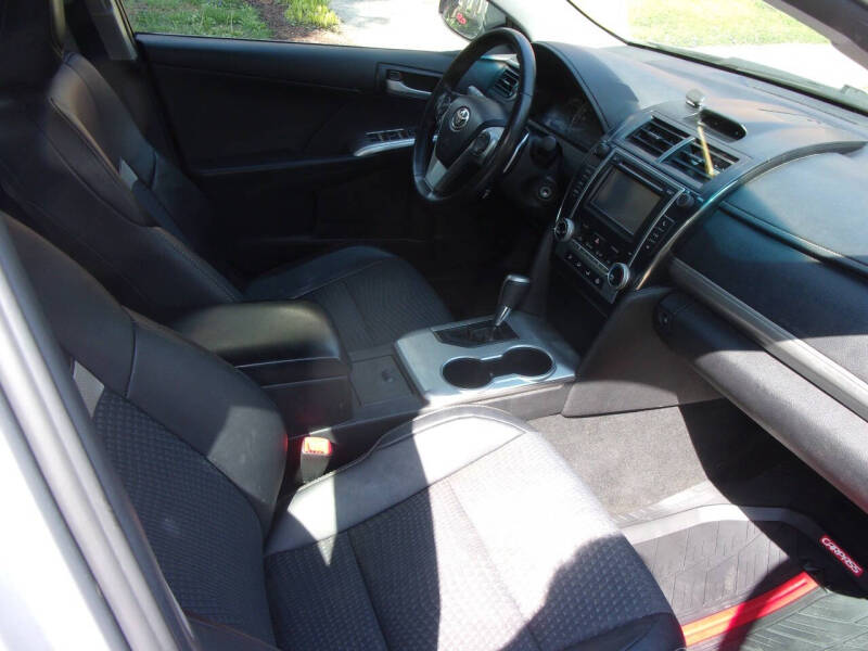 Image 7 of 2013 Toyota Camry SE
