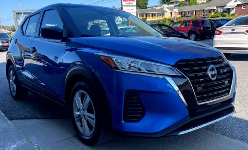 2023 Nissan Kicks S