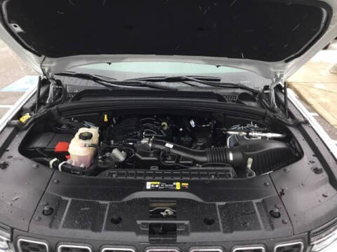 2024 Jeep Grand Cherokee L Laredo