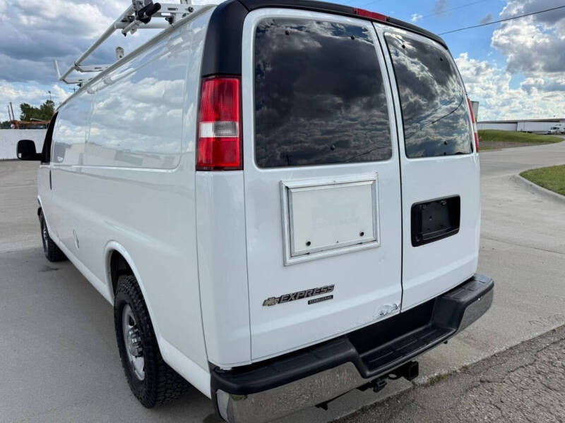 2016 Chevrolet Express 2500