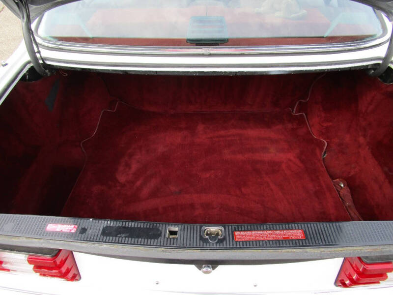 1987 Mercedes-Benz 560-Class 560 SEC