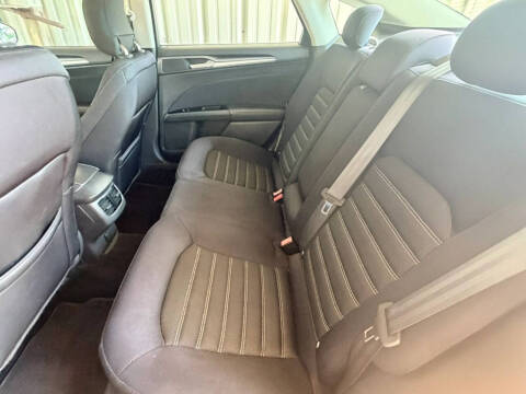 2013 Ford Fusion SE