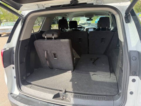 2017 GMC Acadia SLE-2