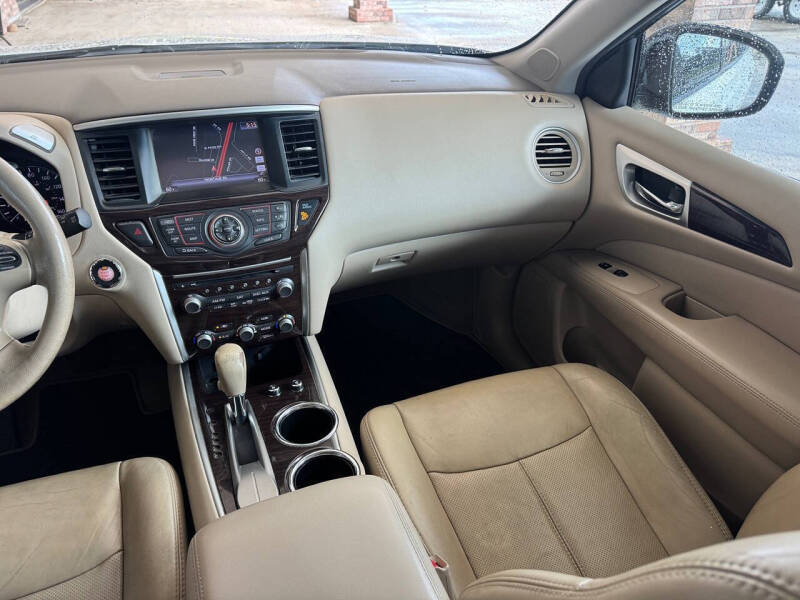 2014 Nissan Pathfinder Platinum