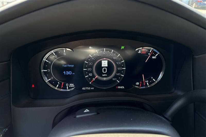 2017 Cadillac Escalade Platinum