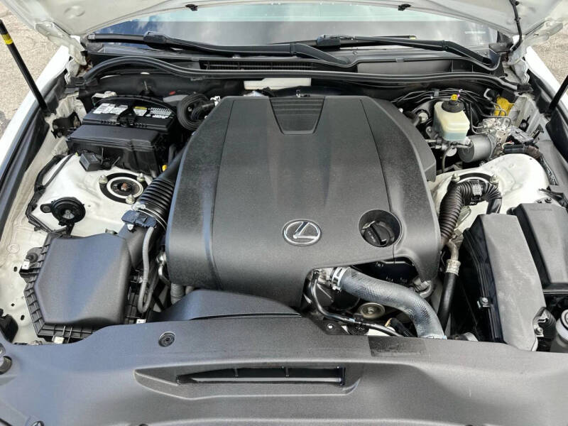 2015 Lexus IS 250 Crafted Line