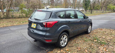 2019 Ford Escape S
