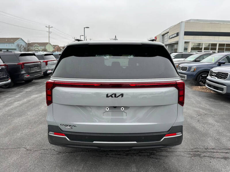 2026 Kia Carnival SX