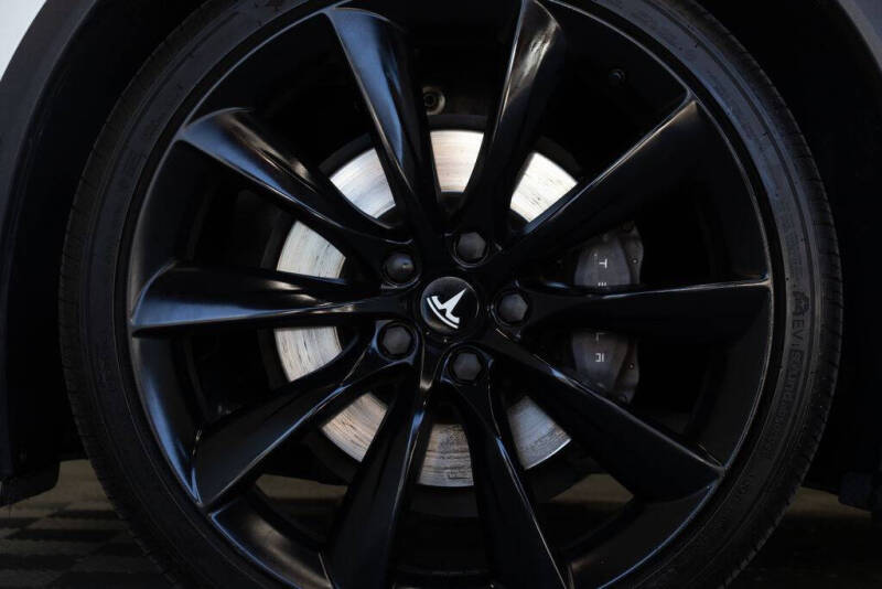 2018 Tesla Model X 75D