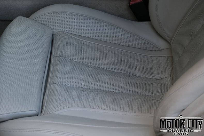 2012 BMW 6 Series 650i