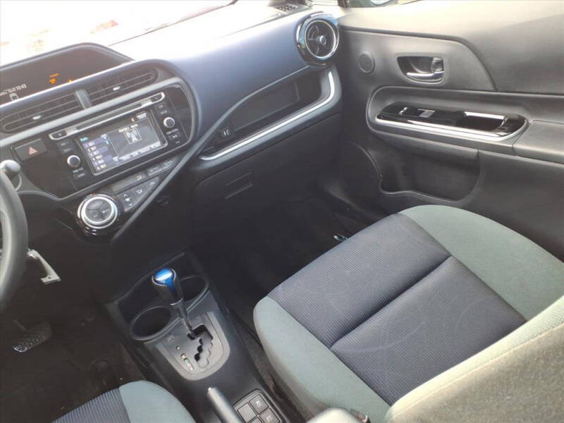 2015 Toyota Prius c Two