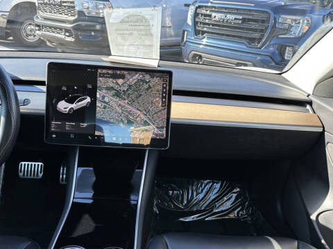 2020 Tesla Model 3 Standard Range Plus