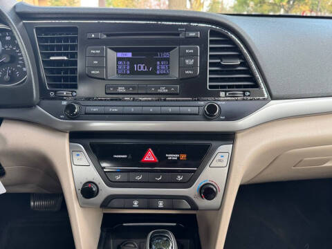 2017 Hyundai Elantra