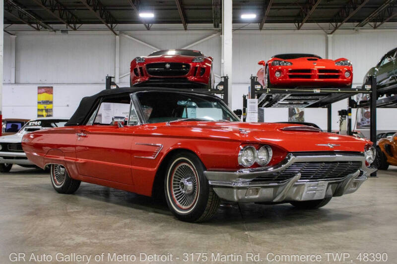 1965 Ford Thunderbird