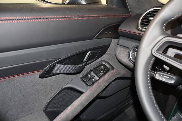 2025 Porsche 718 Boxster Spyder RS