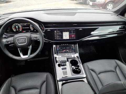 2025 Audi Q7 quattro Premium Plus 55 TFSI