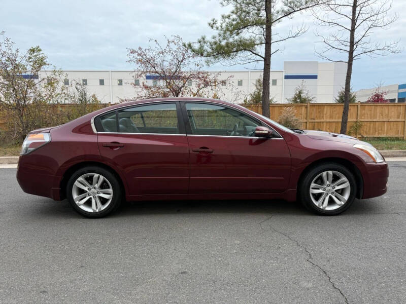 2010 Nissan Altima 3.5 SR