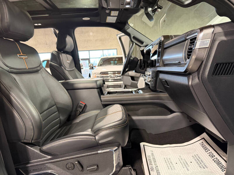 2024 Ford F-350 Super Duty Platinum