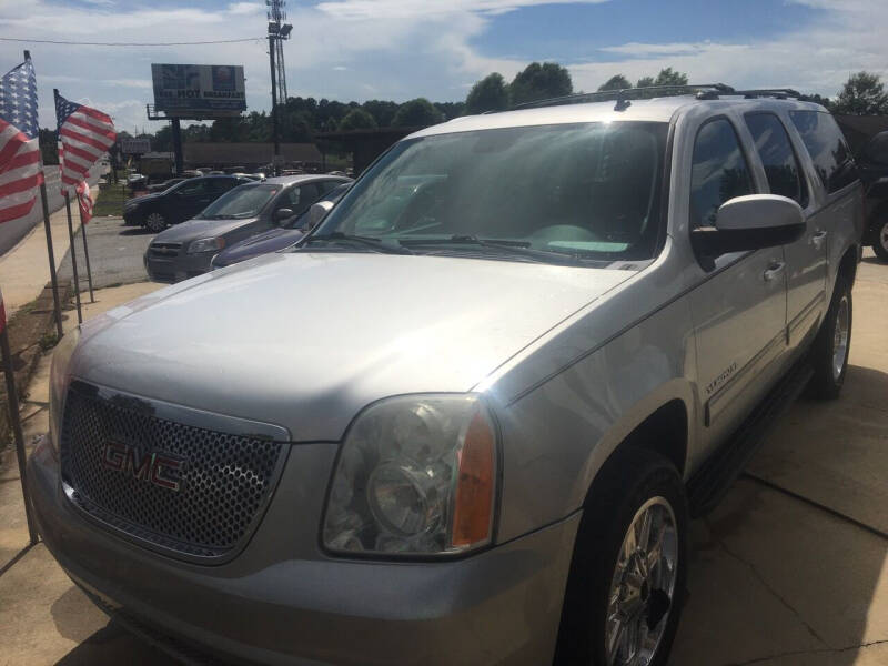 2010 GMC Yukon XL for sale at Carolina Car Co INC in Greenwood SC