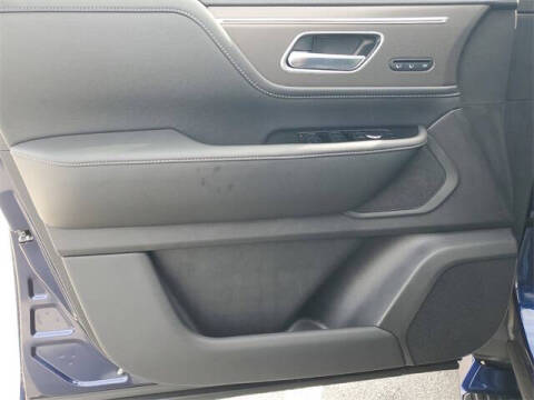 2025 Infiniti QX80 Pure