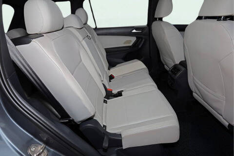 2021 Volkswagen Tiguan SE R-Line Black