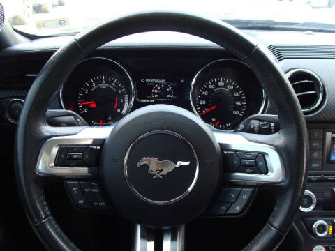 2015 Ford Mustang V6