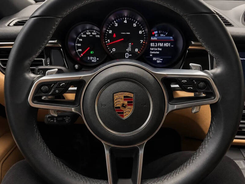 2020 Porsche Macan S