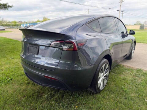 2023 Tesla Model Y Long Range