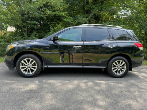 2014 Nissan Pathfinder SV