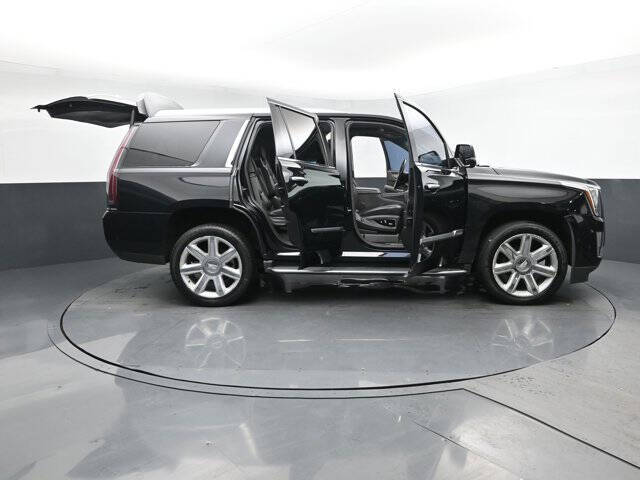 2020 Cadillac Escalade Luxury