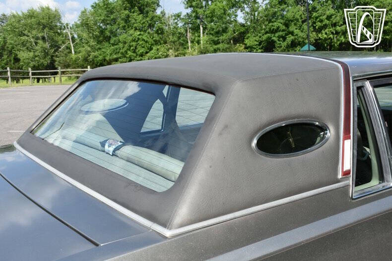 1981 Lincoln Mark VI