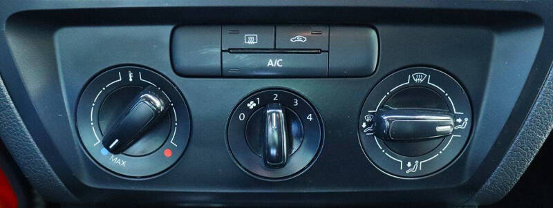 2015 Volkswagen Jetta