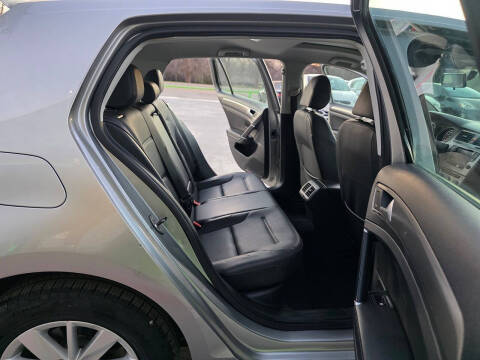 2015 Volkswagen Golf TSI S