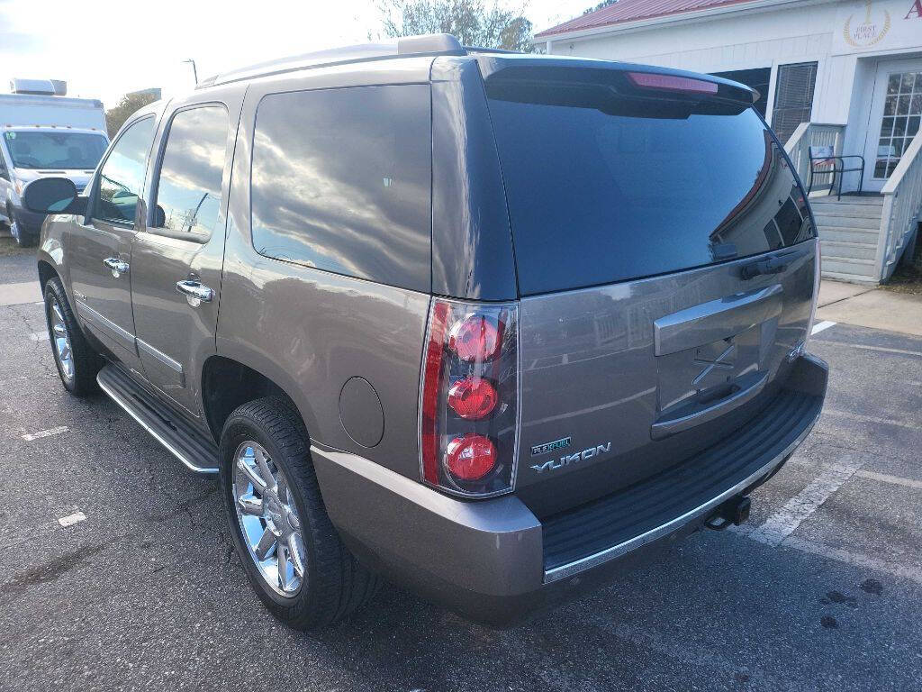 2011 GMC Yukon for sale at First Place Auto Sales LLC in Rock Hill, SC