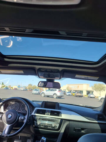 2016 BMW 3 Series 320i