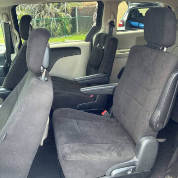 2012 Dodge Grand Caravan SXT